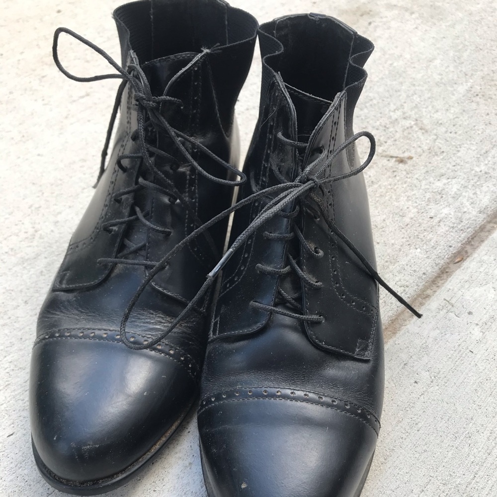 Ariat paddock boots.